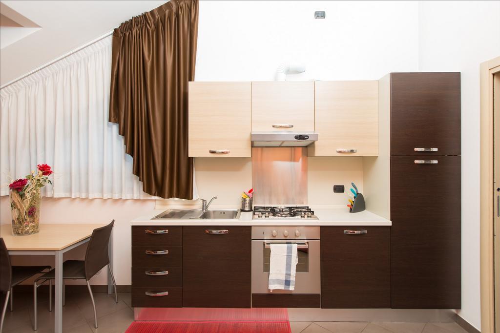 Residenza Villa Regina Монца Екстер'єр фото